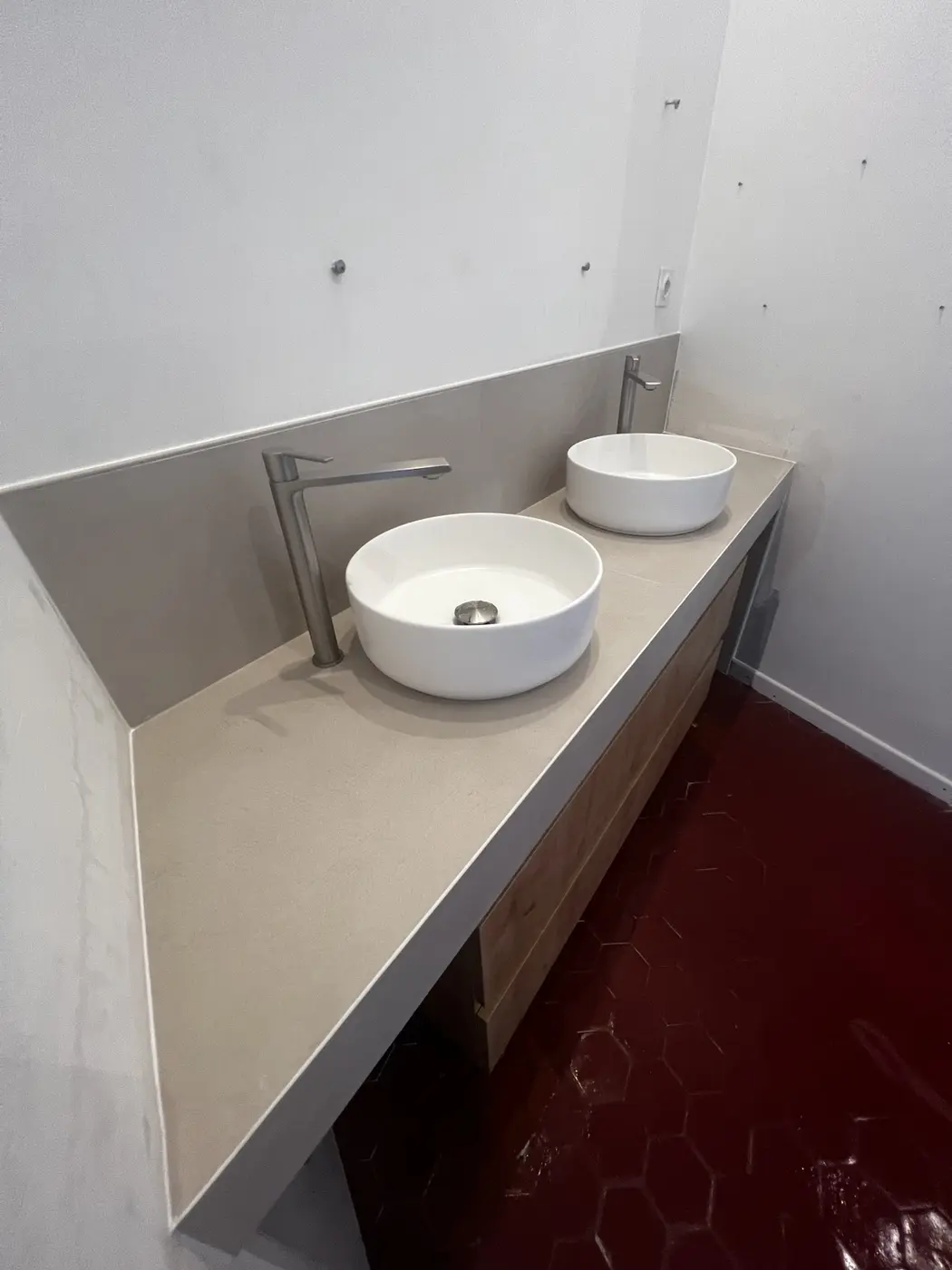 Plan vasque double sur mesure réalisé à Cavaillon